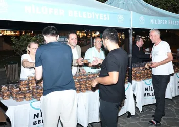 Nilüfer’de kandil geleneği mahallelerde yaşatıldı