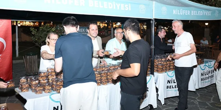 Nilüfer’de kandil geleneği mahallelerde yaşatıldı