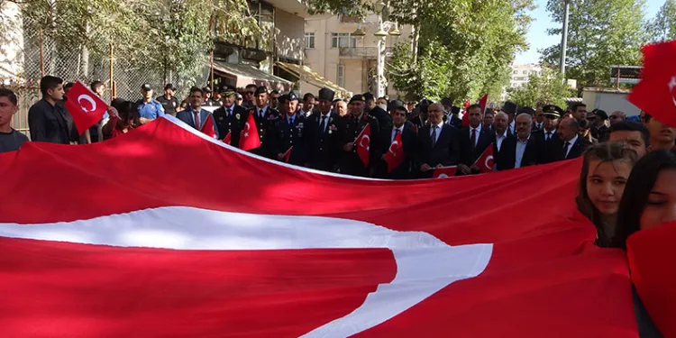 Kahta Belediye Başkanı Hallaç’tan spora tam destek