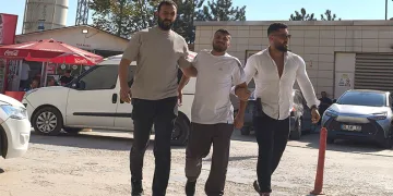 Bursa’da uyuşturucu taciri kıskıvrak yakalandı
