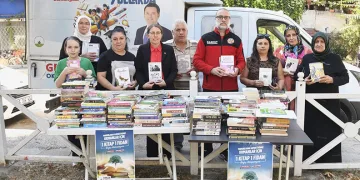 Bursa’da uyuşturucu taciri polisten kaçamadı