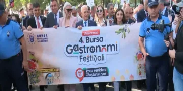 Bursa Gastronomi Festivali başladı: 8.500 yıllık lezzet dünyaya tanıtılıyor