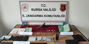 Bursa’da tarihi incil ve tevratı 5 milyon dolara satmak istedi
