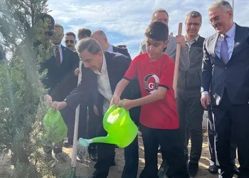 İlk dersi Vali Ayyıldız ve Orman Bölge Müdürü verdi