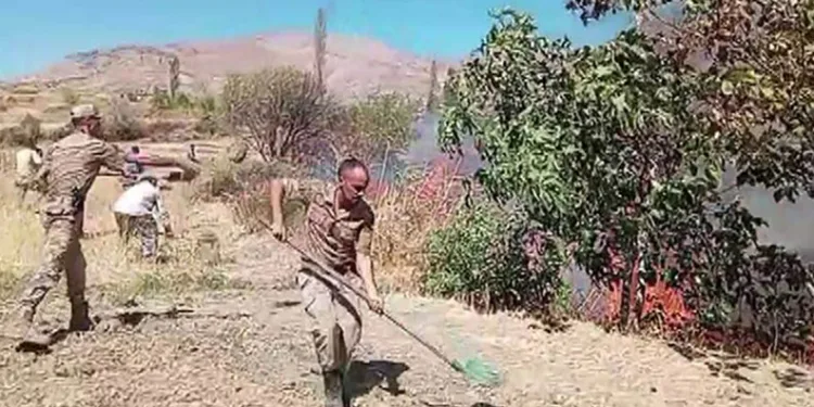 Kepez Belediyesi Esentepe’de yaptığı yenileme çalışmalarıyla bölgeye modern bir çehre kazandırdı