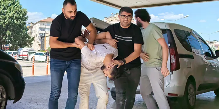 20 yıl hapis cezası ile aranıyordu.. Düğünde yakalandı ve tutuklandı