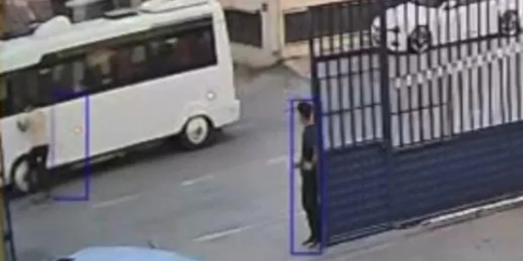 Bursa’da sürücüsüz ilerleyen aracı böyle durdurdu
