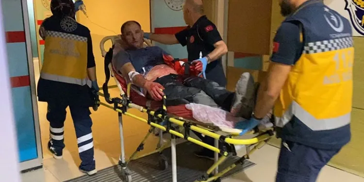 İnegöl’de kızlara sözlü taciz iddiası: Alkollü şahıs bıçaklandı