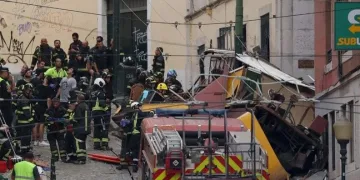 Lizbon’da tarihi füniküler faciası