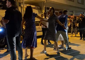 Bursa’da tekel büfeye silahlı saldırıda bulunan 2 şüpheli yakalandı