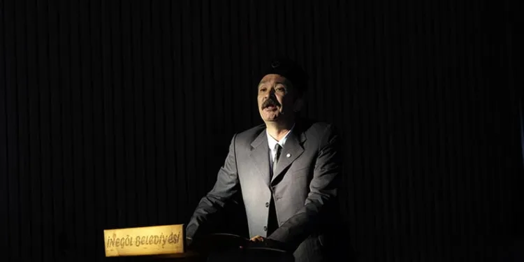 Bursa’da otomobil bisikletli çocuğa çarptı