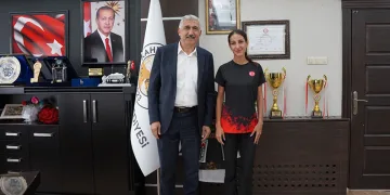 Kahta Belediye Başkanı Hallaç’tan spora tam destek