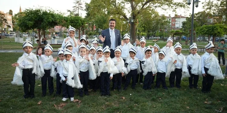 Yenişehir’de sünnet şöleni mutluluğu