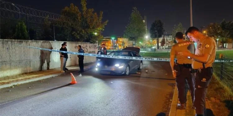 Trafiği birbirine kattı, olay yerinden kaçtı