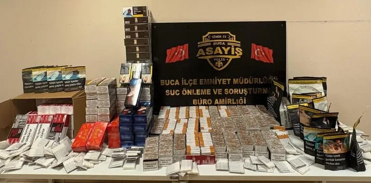 Motosiklet ile otomobil çarpıştı: 3 yaralı