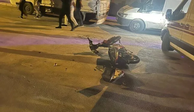 Rögar çukuruna düşen motosikletin sürücüsü ağır yaralandı