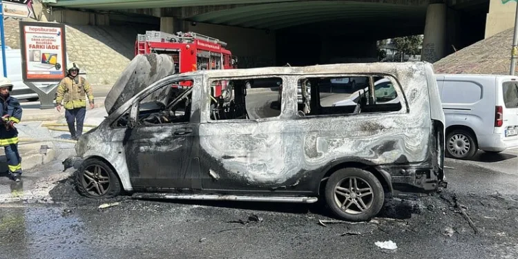 Rögar çukuruna düşen motosikletin sürücüsü ağır yaralandı