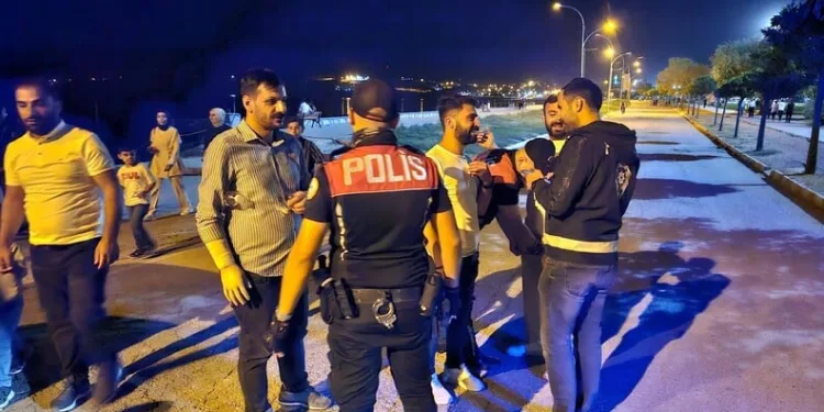 Zonguldak’ta lüks yat denize indikten 15 dakika sonra battı