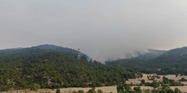 Zonguldak’ta lüks yat denize indikten 15 dakika sonra battı
