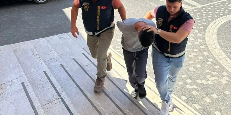 Akşehir’de uyuşturucu operasyonu: 2 kişi tutuklandı