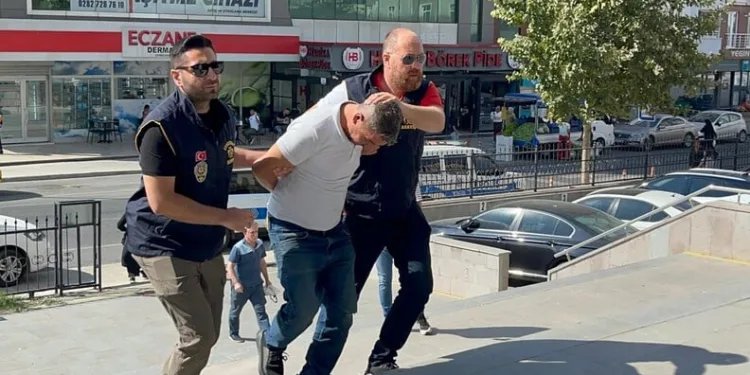 Akşehir’de uyuşturucu operasyonu: 2 kişi tutuklandı