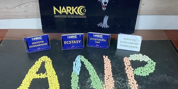 Uyuşturucu yakalattı, “Bana ait değil, evime başkası bırakmış olabilir” dedi