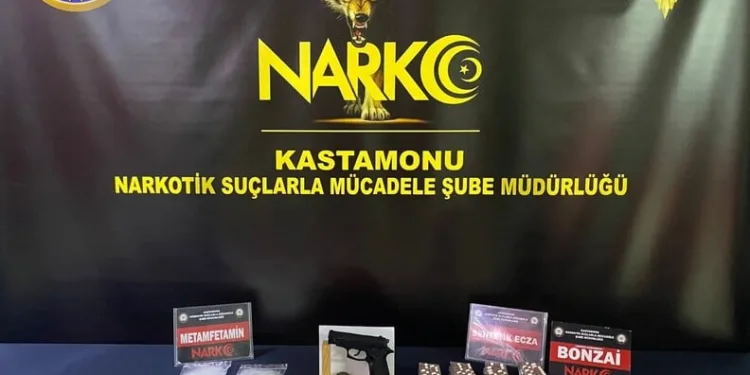 Ayı saldırısına uğradı: Canını ağaca tırmanarak kurtardı