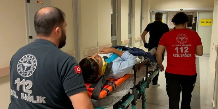 Aksaray’da 2’si polis 4 kişinin yaralandığı olayda gözaltına alınan baba ve oğlu serbest kaldı