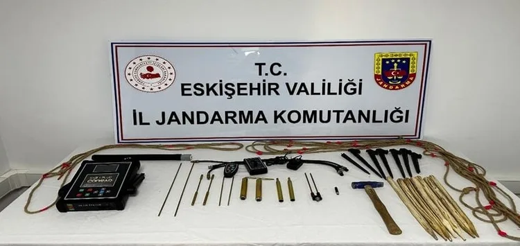 Kırmızı bültenle aranan DEAŞ’lı terörist Çorum’da yakalandı