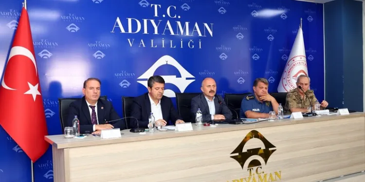Bitlis’te ‘kasten öldürme’ suçundan aranan şahıs sahte kimlikle yakalandı