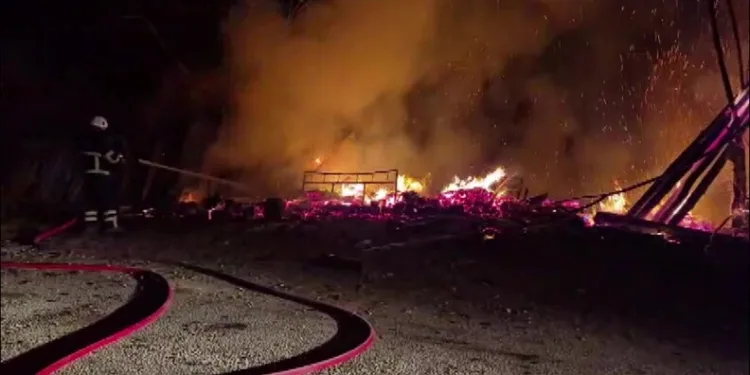Malatya’da iki otomobil çarpıştı: 3 yaralı