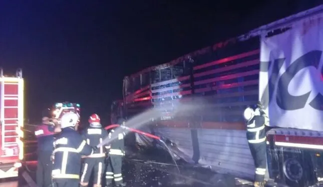 Malatya’da iki otomobil çarpıştı: 3 yaralı