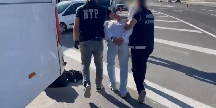 Malatya’da iki otomobil çarpıştı: 3 yaralı