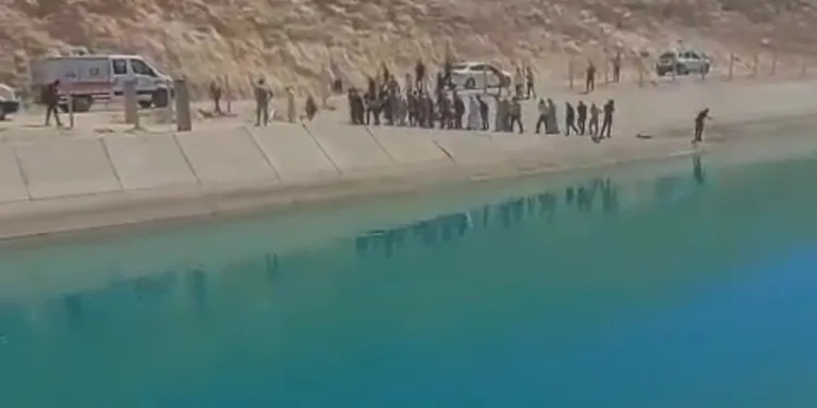 Motosiklet ile otomobil çarpıştı: 2 yaralı