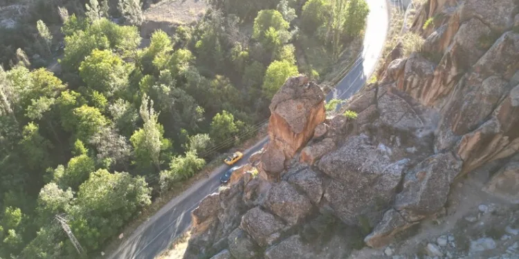 Çeşitli suçlardan aranan 10 şahıs yakalandı