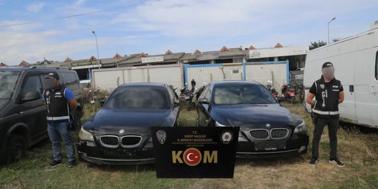 Çeşitli suçlardan aranan 10 şahıs yakalandı
