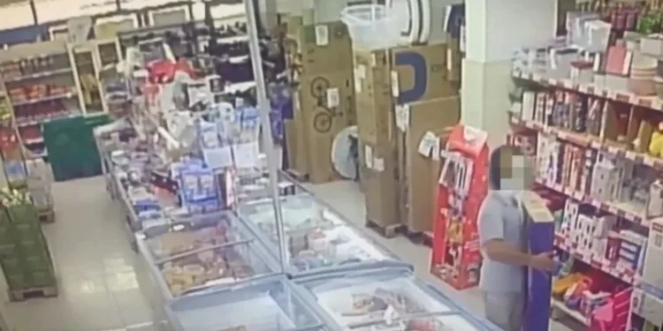 5 yaşındaki oğlunu öldüren anne tutuklandı