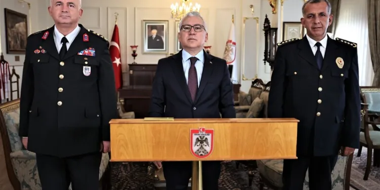 Yaşlı kadının şüpheli ölümünde torunu gözaltına alındı