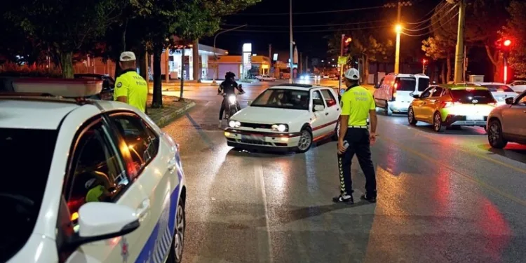 Motosiklet sürücüsünün ölümüyle sonuçlanan kazada otomobil sürücüsü adli kontrolle serbest bırakıldı