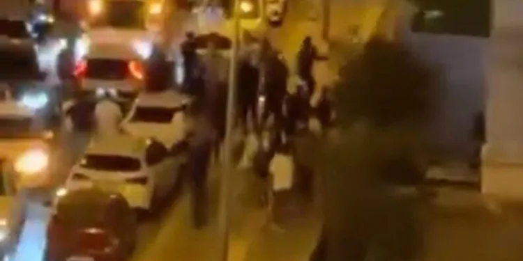 Elazığ’da yalıtım malzemelerinin olduğu depoda yangın