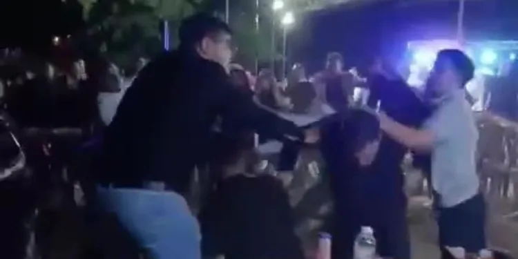 Park halindeki motosiklet çalındı