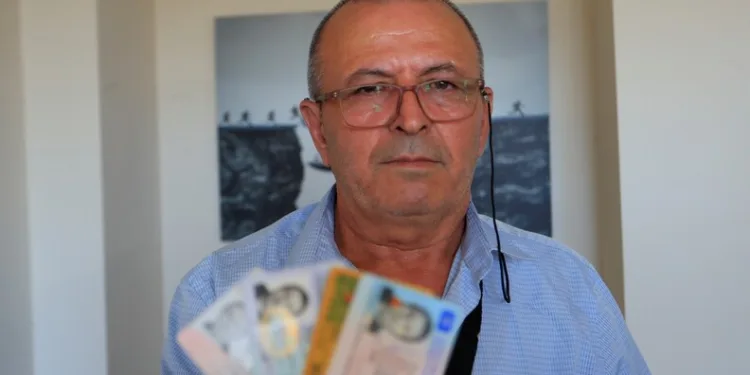 Şaphane’de çıkan yangından 2 ev tamamen yandı, 1 evde hasar oluştu
