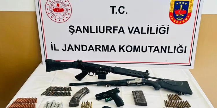 Yazıkonak’ta ölü hayvanın yerleşim alanına gömülmesine vatandaştan tepki