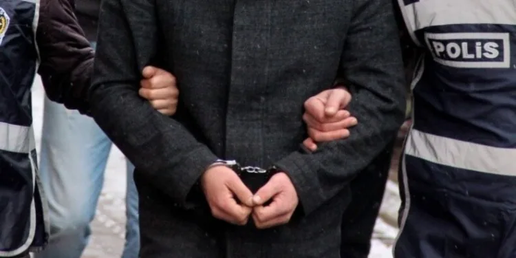 Yüzerek Yunan adalarına geçmeye çalıştılar