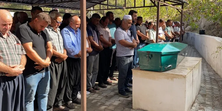 Vietnam’ı vuran Bualoi Tayfunu’nda can kaybı 19’a yükseldi