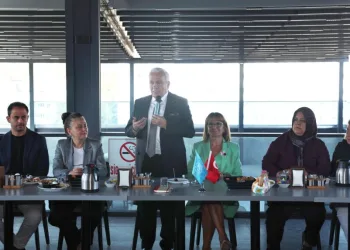 Şadi Özdemir’den Nilüferli kadınlara dayanışma çağrısı