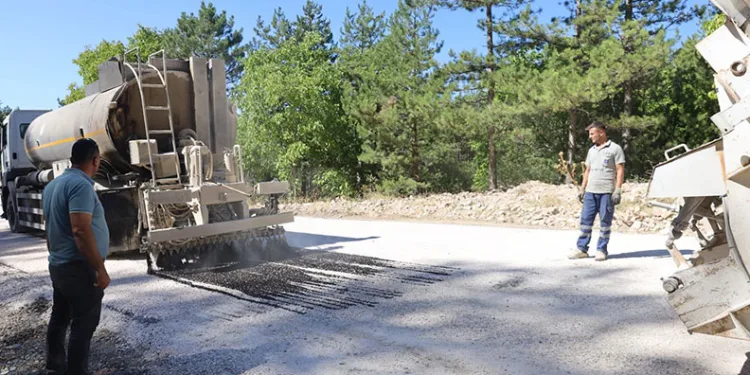 Dağ ilçelerinde ulaşıma konfor geldi