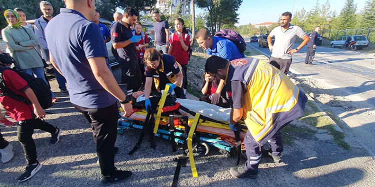 Öğrenci servisi kazaya karıştı, veliler hastaneye koştu