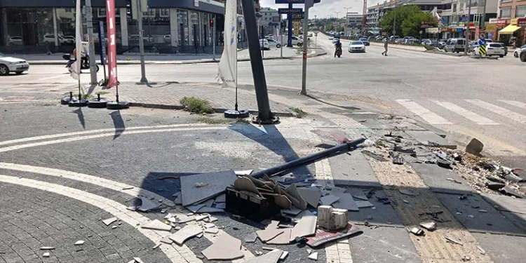 Taksi ile otomobil çarpıştı: 1 ölü