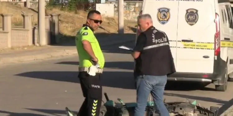 Manisa’da ahşap palet fabrikasında yangın